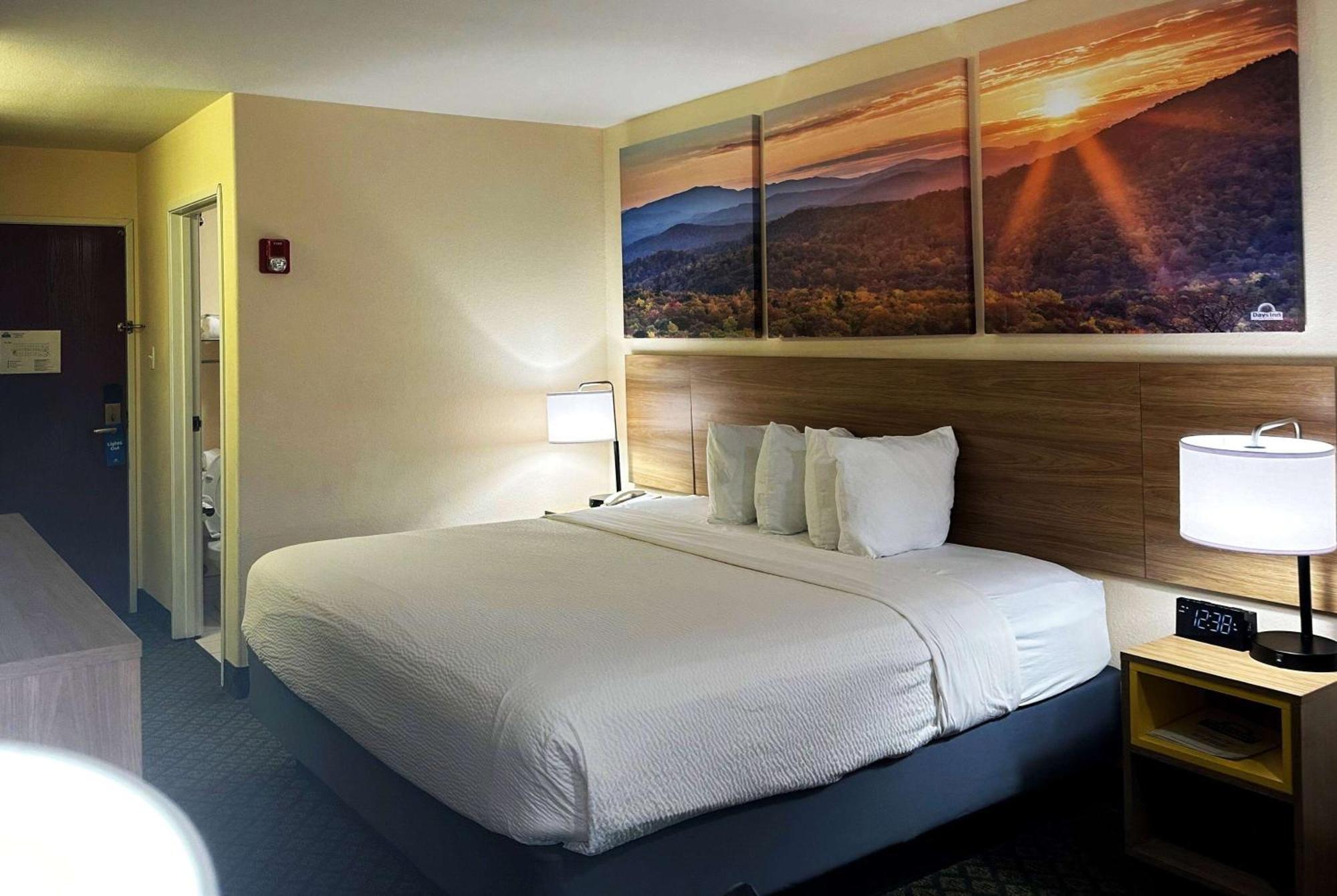 Days Inn & Suites By Wyndham Eunice Buitenkant foto